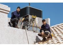 Installing a new roof AC unit in Las Vegas, NV.